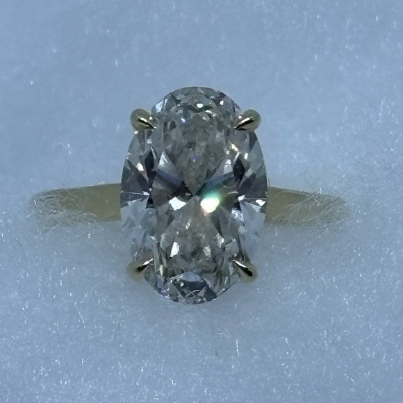 Jewelry - 3.65 CARAT IGI CERTIFIED LAB GROWN OVAL DIAMOND ENGAGEMENT RING